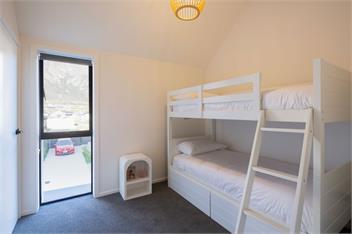 Modern 3BR Home, Mountain View, Family Stay, Wi-Fi - Queenstown