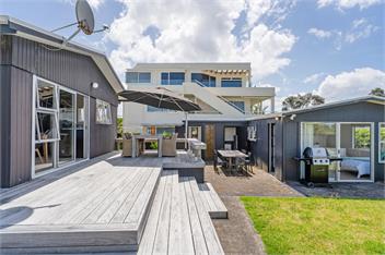 Beachside on Hinemoa - Whangamata