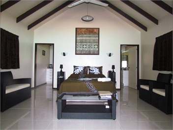 Muri Shores, Beachfront - FREE WIFI - rarotonga