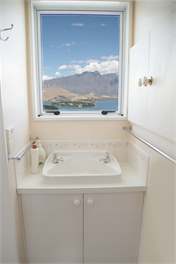 Queenstown Crib - Queenstown