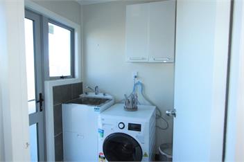 Central Hinemoa St Flat with Spa - Rotorua