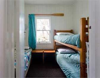 Ohiwa Kiwi Bach- Jacks Place - Ohiwa