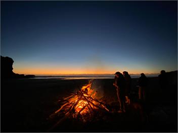 The Blue Bach 12 Mile Coast Road Motukiekie - Greymouth