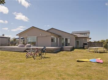 Views on Matarangi (Bachcare) - Matarangi