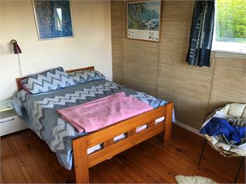 ALGIES BAY FamilyTies - via Snells Beach