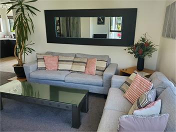 George's House - Pet friendly!! - Wanaka