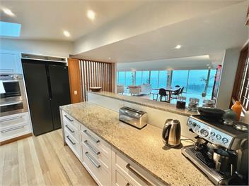 Ocean Horizon - Nelson Waterfront, Incredible Home & Views - Nelson