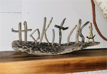 CROOKED MILE COTTAGE - by the sea - Hokitika