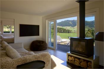 Blackwood Luxury Hideaway - Te Horo