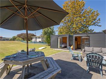 The Bach at 44 (Bachcare) - Cooks Beach