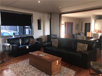 The Cookhouse @ Hannah's Beach - South Westland