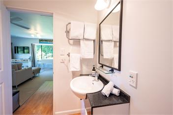 Woodside (Bachcare) - Akaroa