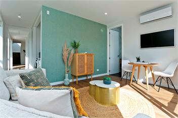 Luxurious living - 250m direct walkway to Omaha Beach - Auckland