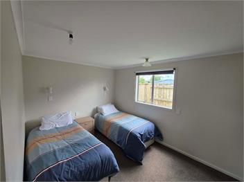 Rainbow Lake House (Bachcare) - Taupo Central