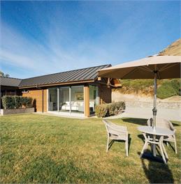 Fabulous bedroom views from exclusive private home - Queenstown