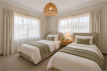 Chic Nelson City Escape -