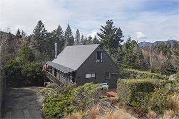 Spacious Hanmer Retreat- Families & Groups -