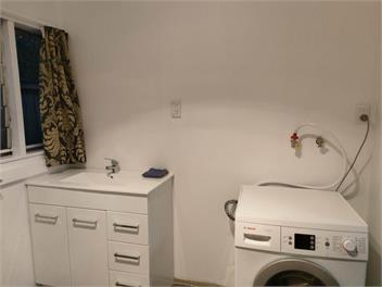 Small 3 bedroom Garden Chalet B - 