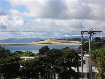 Location Location Location!!! Beach House Mangawhai Heads - Mangawhai