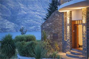 Tiroroa in Queenstown - Queenstown