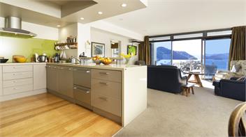 Sounds View 304 - Picton