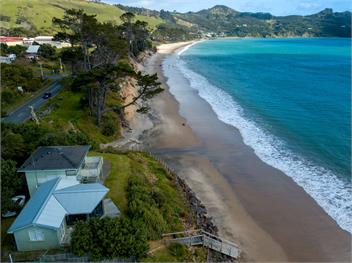 Beach Place - Omapere - Opononi