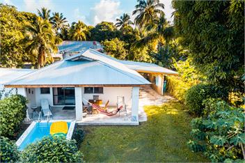 Mango Cottage - with A/C, unlimited Wifi and plunge pool - Avarua