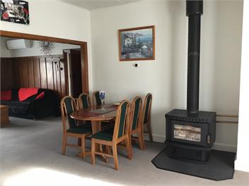 Loughies Lodge - Reefton