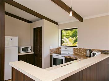 Acacia View at No. 3 (Bachcare) - Acacia Bay