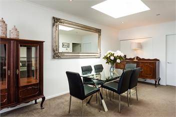 Oxley's two bedroom APT - Picton