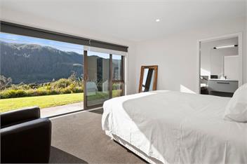 Lakehouse Retreat (Bachcare) - Whakamaru