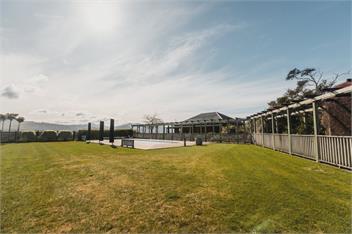 The Cellar Door (Bachcare) - Blenheim