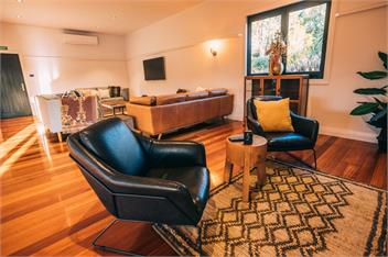 The Cellar Door (Bachcare) - Blenheim