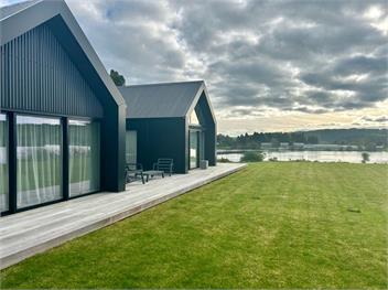 Lakefront Luxury (Bachcare) - Rotorua