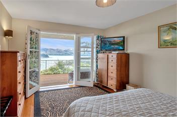 Bayview Beauty (Bachcare) - Charteris Bay