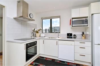 Broadbent Townhouse - Christchurch Holiday Homes - Christchurch