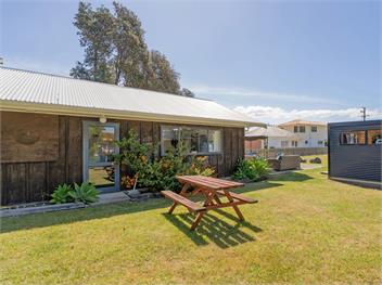 The Bach at 44 (Bachcare) - Cooks Beach
