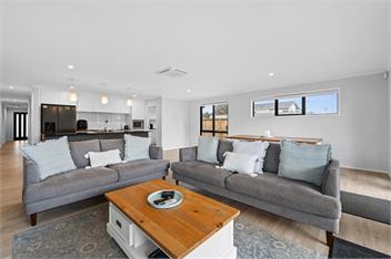 Fab Family Getaway (Bachcare) - Waihi Beach