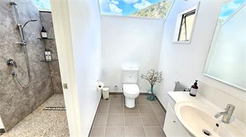 Paradise on Pacific Parade (Bachcare) - Whitianga