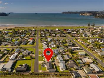 Seabreeze Surf House (Bachcare) - Whitianga