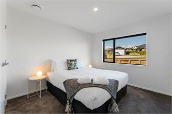 Holiday Hub - Taupo - Taupo