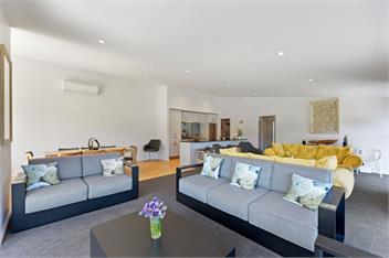 Waikawa Bay View (Bachcare) - Picton