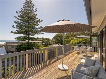 Sunseekers Bach (Bachcare) - Coromandel