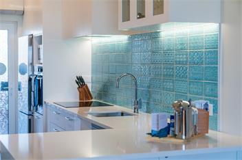 Seaview Studio Apartment - 