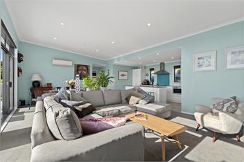 The Coastal Hideaway -