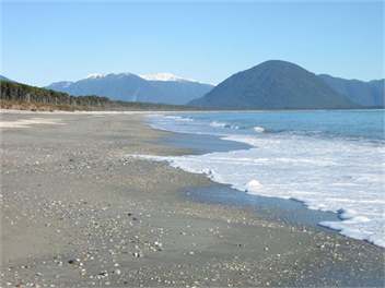 The Cookhouse @ Hannah's Beach - South Westland