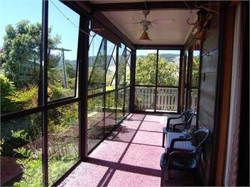 Lakehouse Rotoiti.please phone to book.+642102664134 -