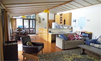 Beach House - PICTON