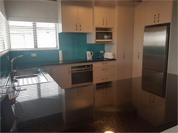 Beach House in Omaha Beach, Auckland -