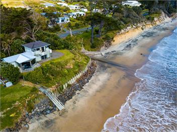 Beach Place - Omapere - Opononi